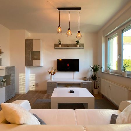Hochwertige Ferienwohnung Mit 7Qm Balkon, Netflix, Kaffeeautomat, Rainshower Bad Zwickau Exteriér fotografie